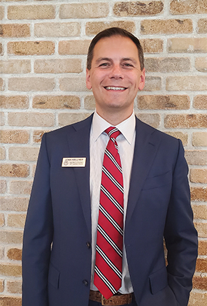 민주당 필 와이저 법무장관에 맞서 공화당 후보로 법무장관에 도전하는 잔 켈너 제18사법구 검사장.