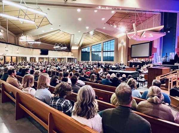 2023 년도에 열린 크리스마스 공연 모습. 1천여 석 좌석을 가득 메웠다. 